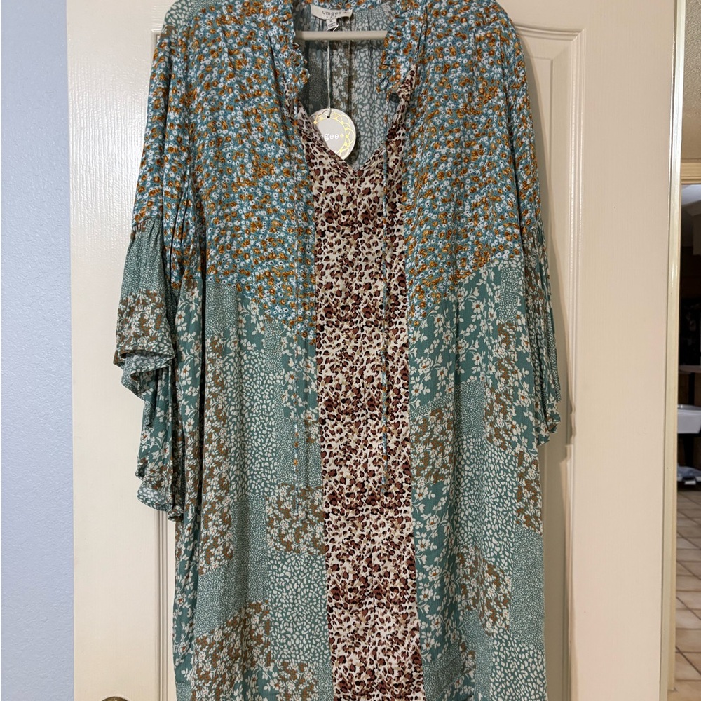 Umgee Teal and Brown Floral Kimono